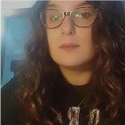 Ragazza di 21 anni, disponibile per aiuto compiti e ripetizioni per studenti di elementari e medie